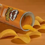 PRINGLES CHEDDAR X 109GR